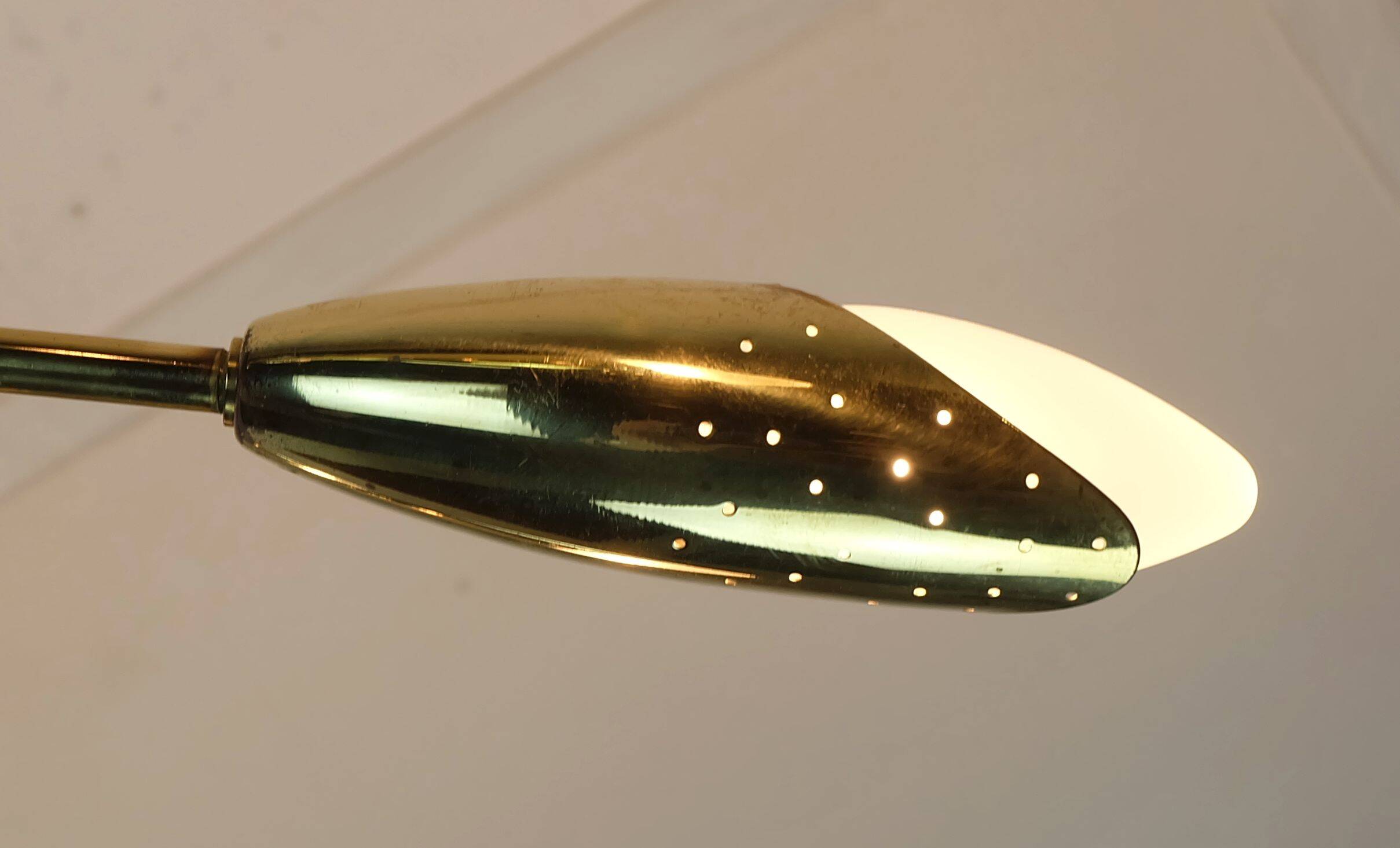 Grand plafonnier araignée Sputnik à 12 lumières, en laiton et métal noir, années 1950