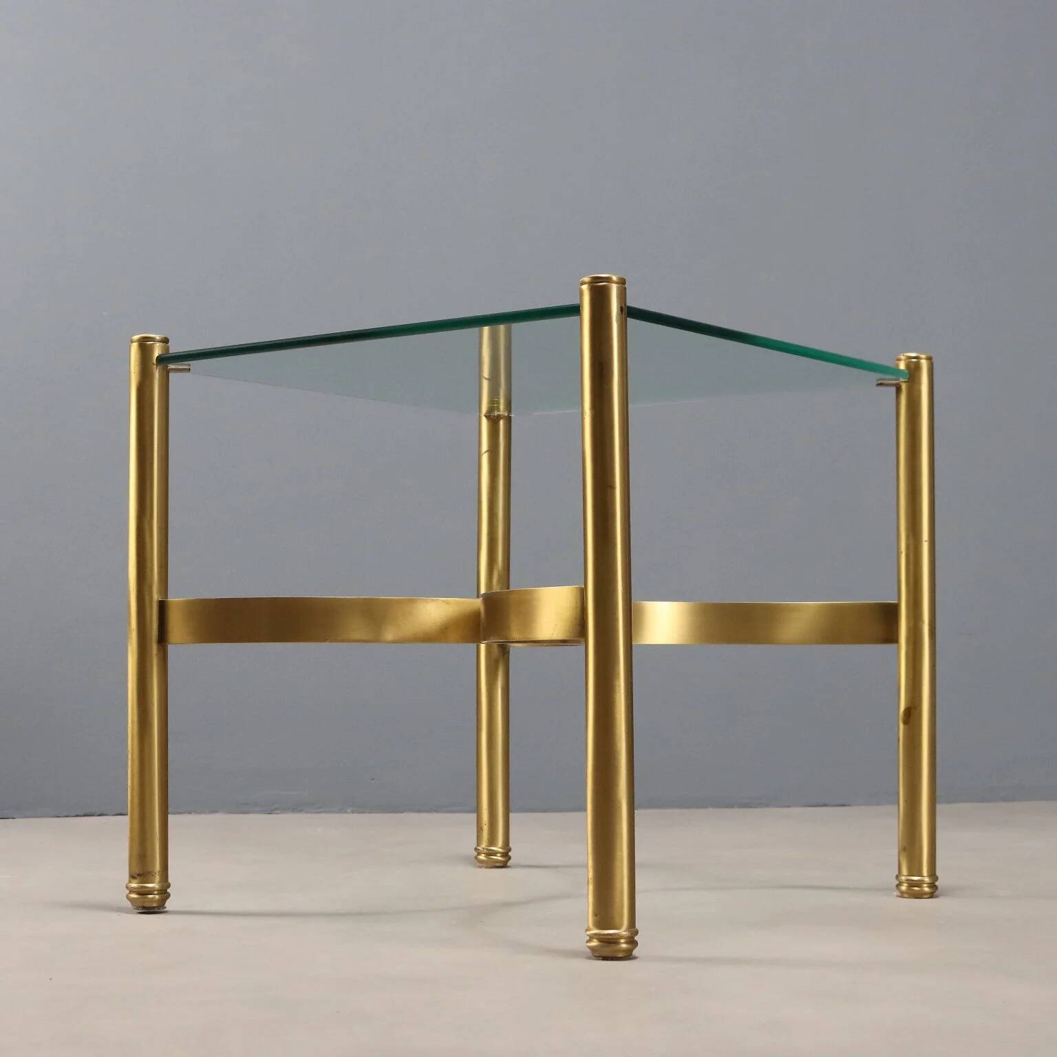 Vintage coffee table in brass and glass, Italian design, 1970s.