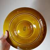 Set of plates, artichoke dishes, mustard yellow earthenware Gien vintage