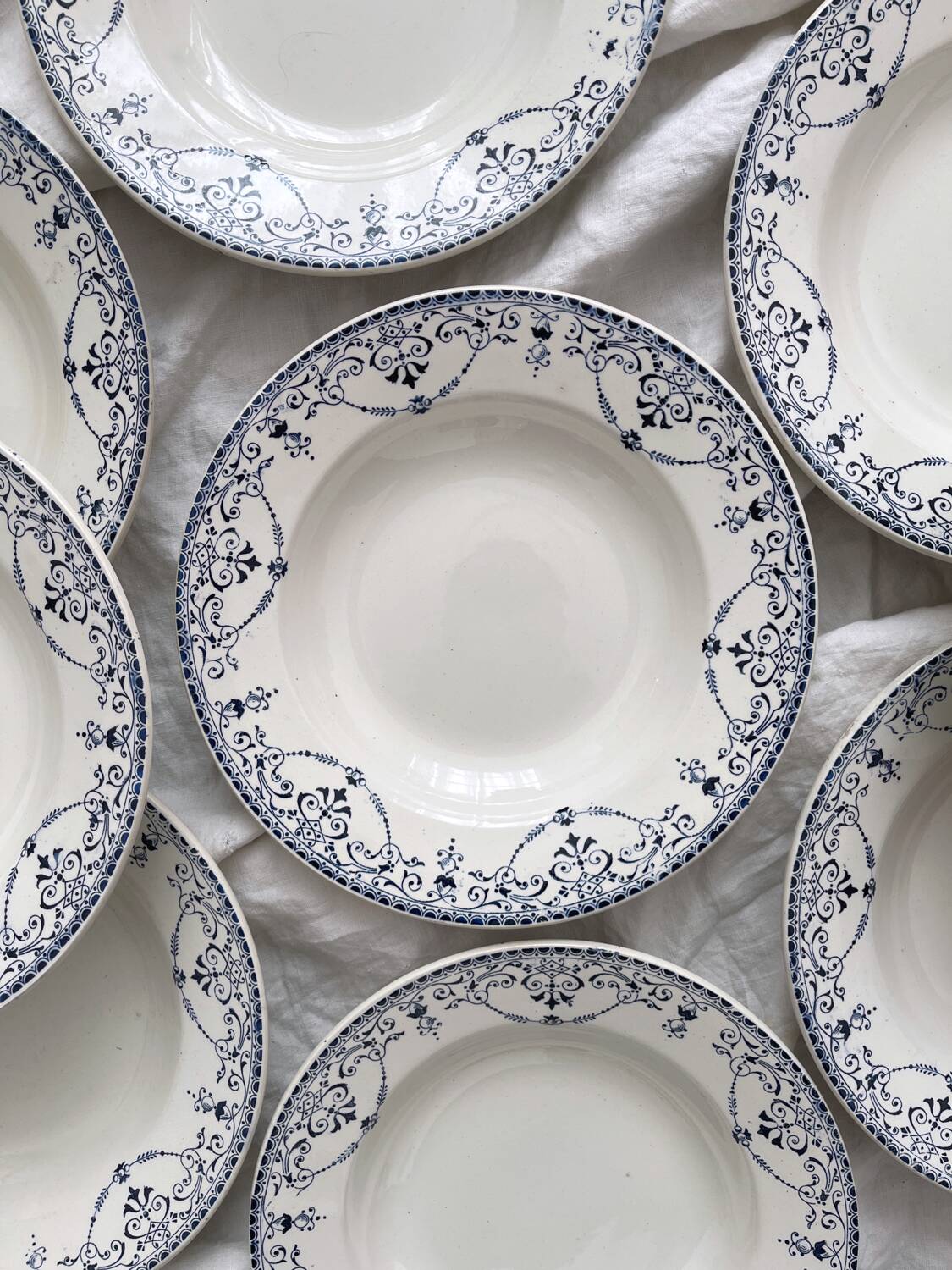 10 earthenware soup plates "Balzac" Choisy le Roi