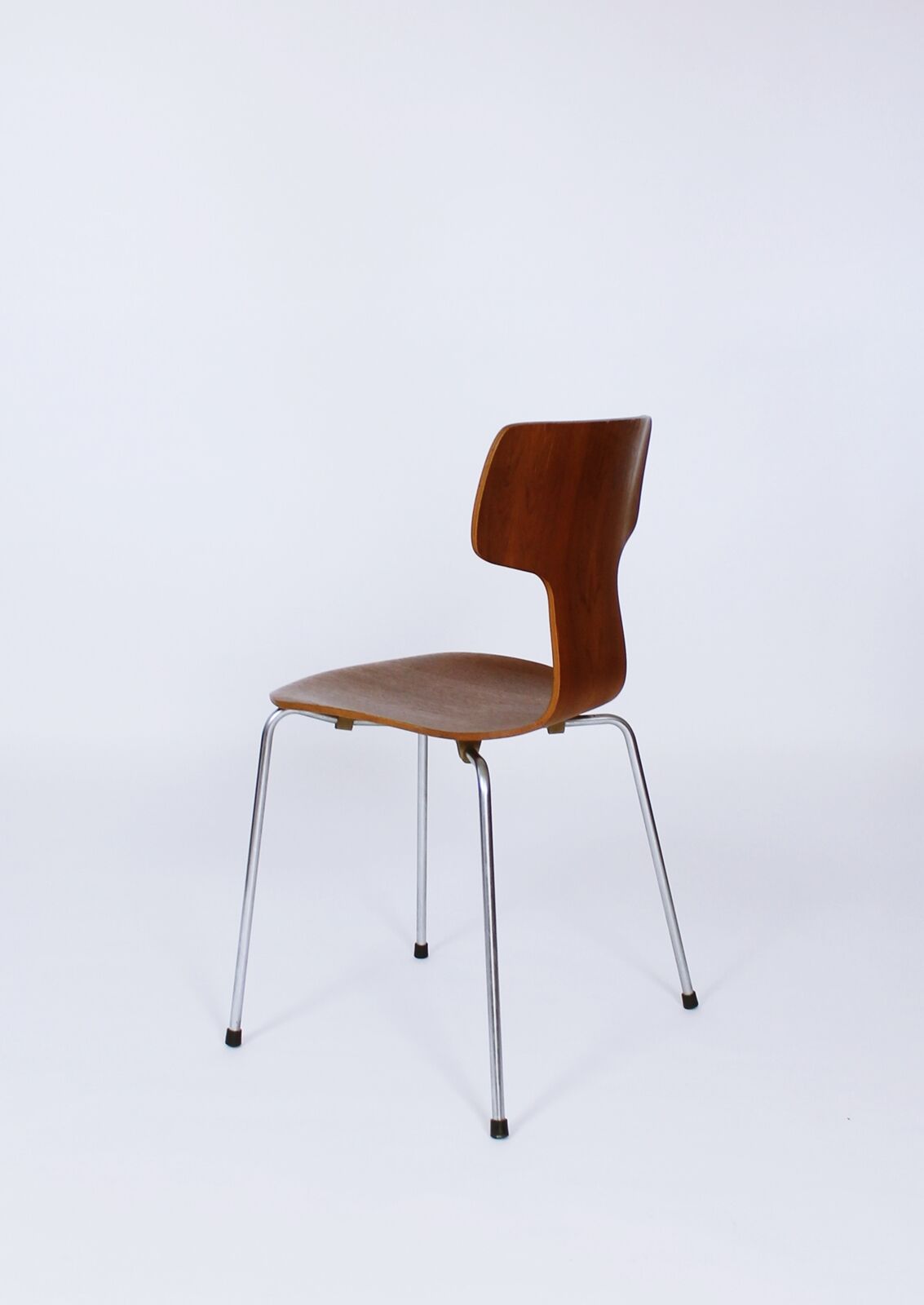Model 3103 chairs by Arne Jacobsen for Fritz Hansen, 1960