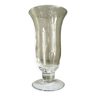 Vase en verre transparent