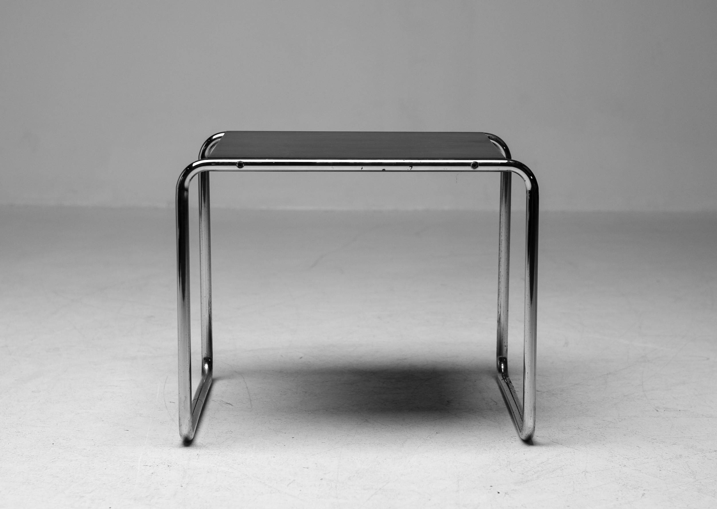 Table d'appoint Marcel Breuer par Gavina, Italie, 1960
