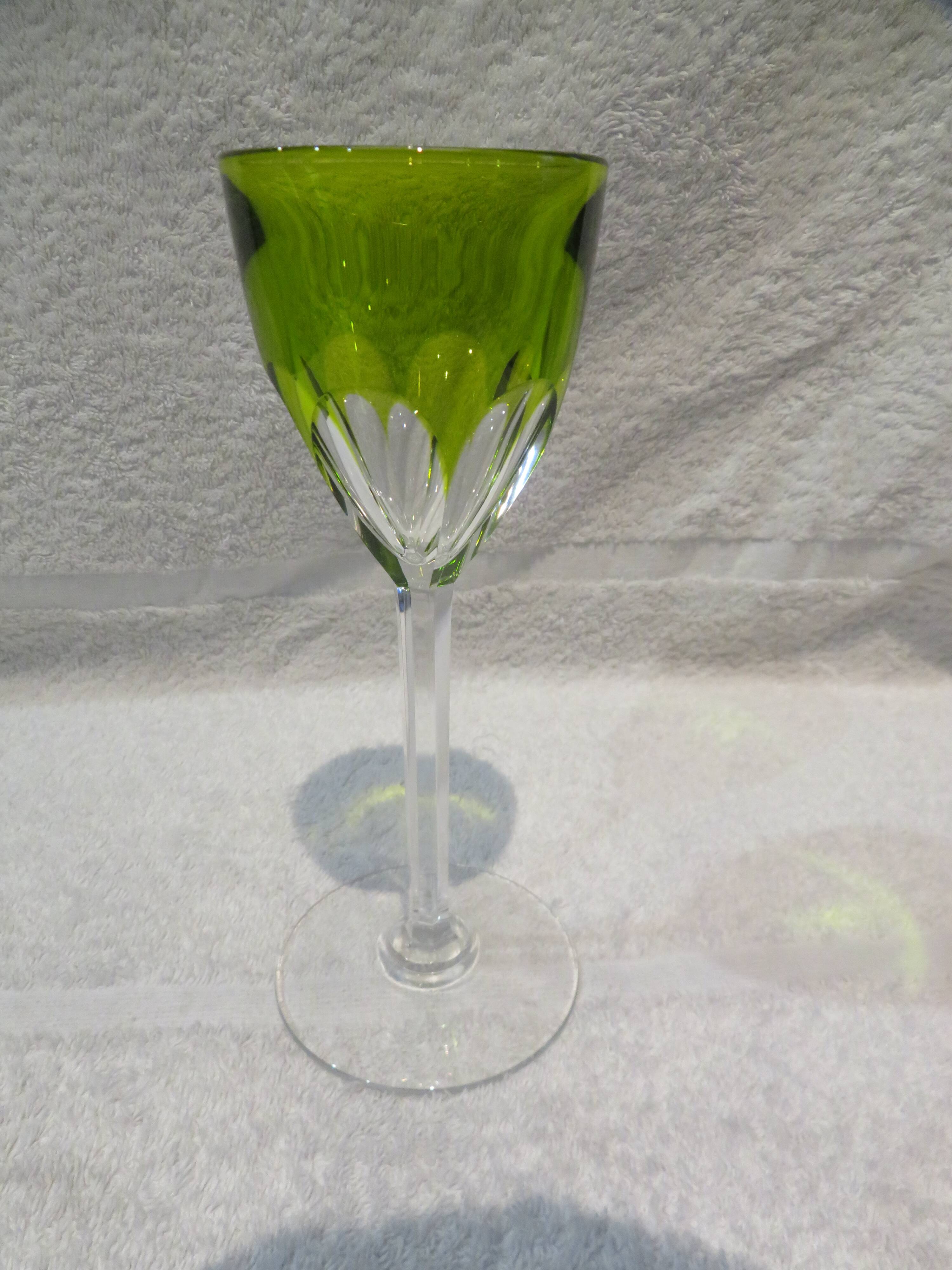 12cl Baccarat crystal wine glass, Genova model, Chartreuse lined, 19.1cm
