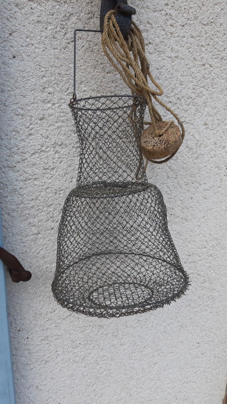 Panier de pêche goujonnière pécheur vintage