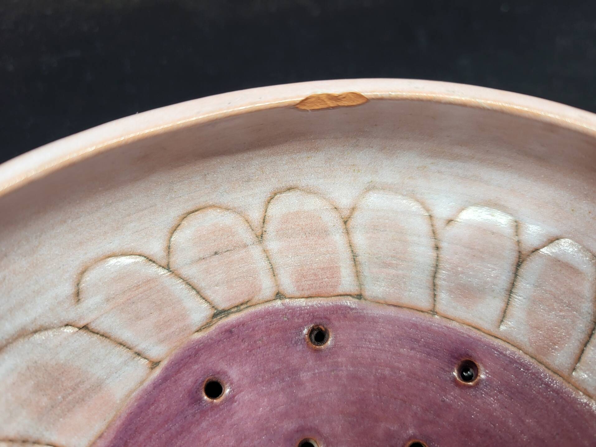 Les Frères Cloutier French ceramic drainer