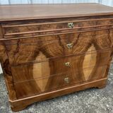 Chest of drawers in walnut and burr walnut, late 19th century, 4 drawers