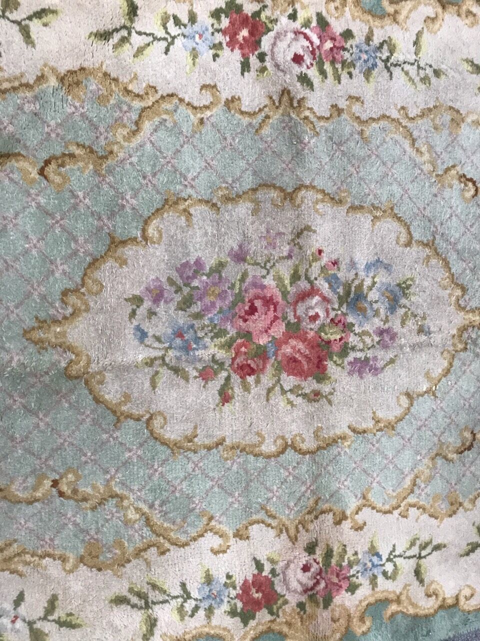 French carpet savonnerie Aubusson handmade 140x202 cm