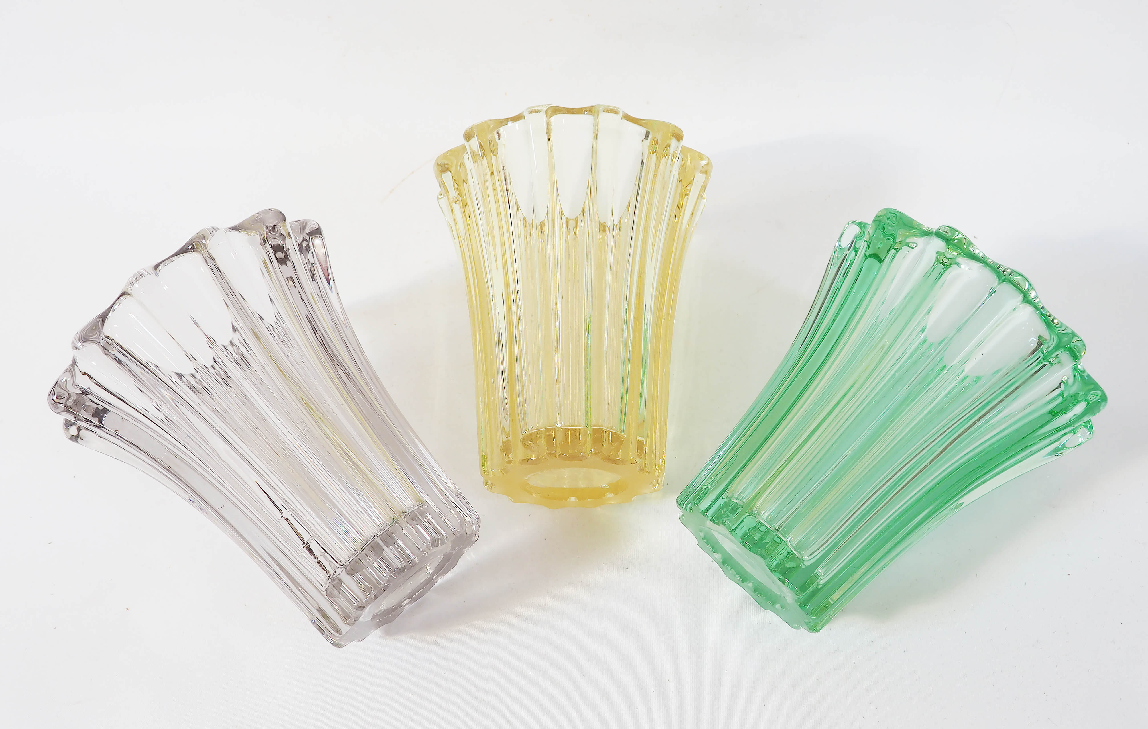 Avesn crystal art deco vase