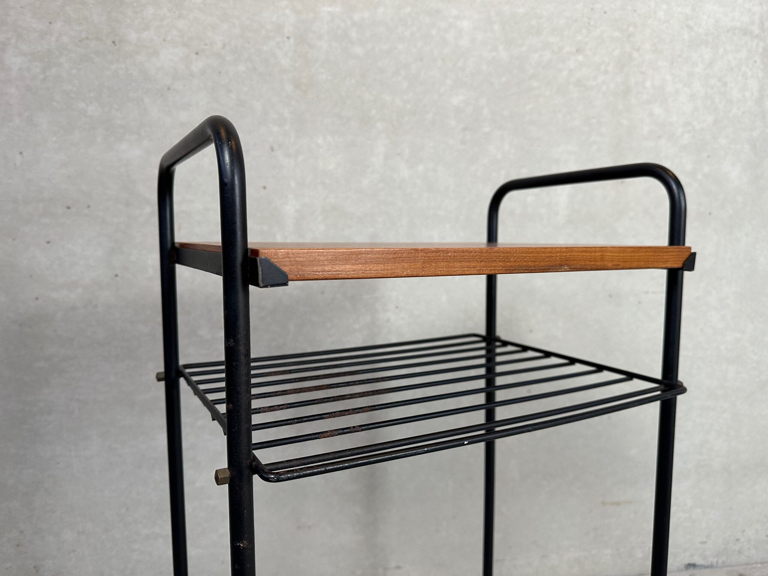 Vintage side table/70s trolley in teak