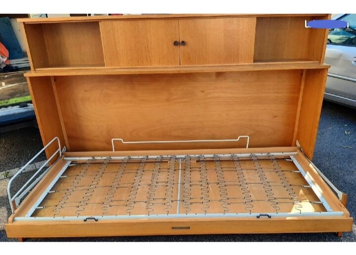 Single cosy bed