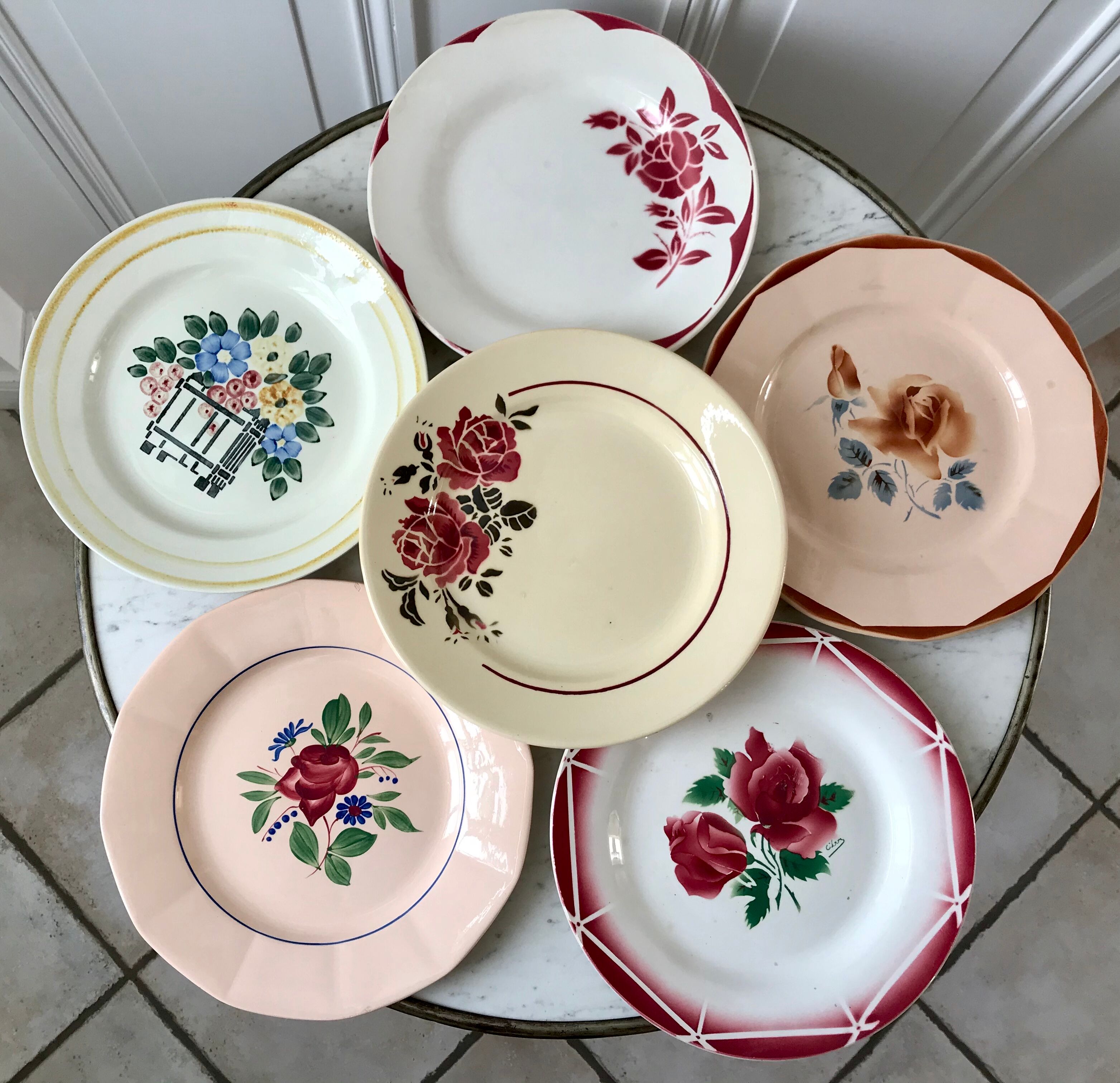 Set of 6 flat plates mismatched Digoin Sarreguemines (Corsica, Cibon, etc.)