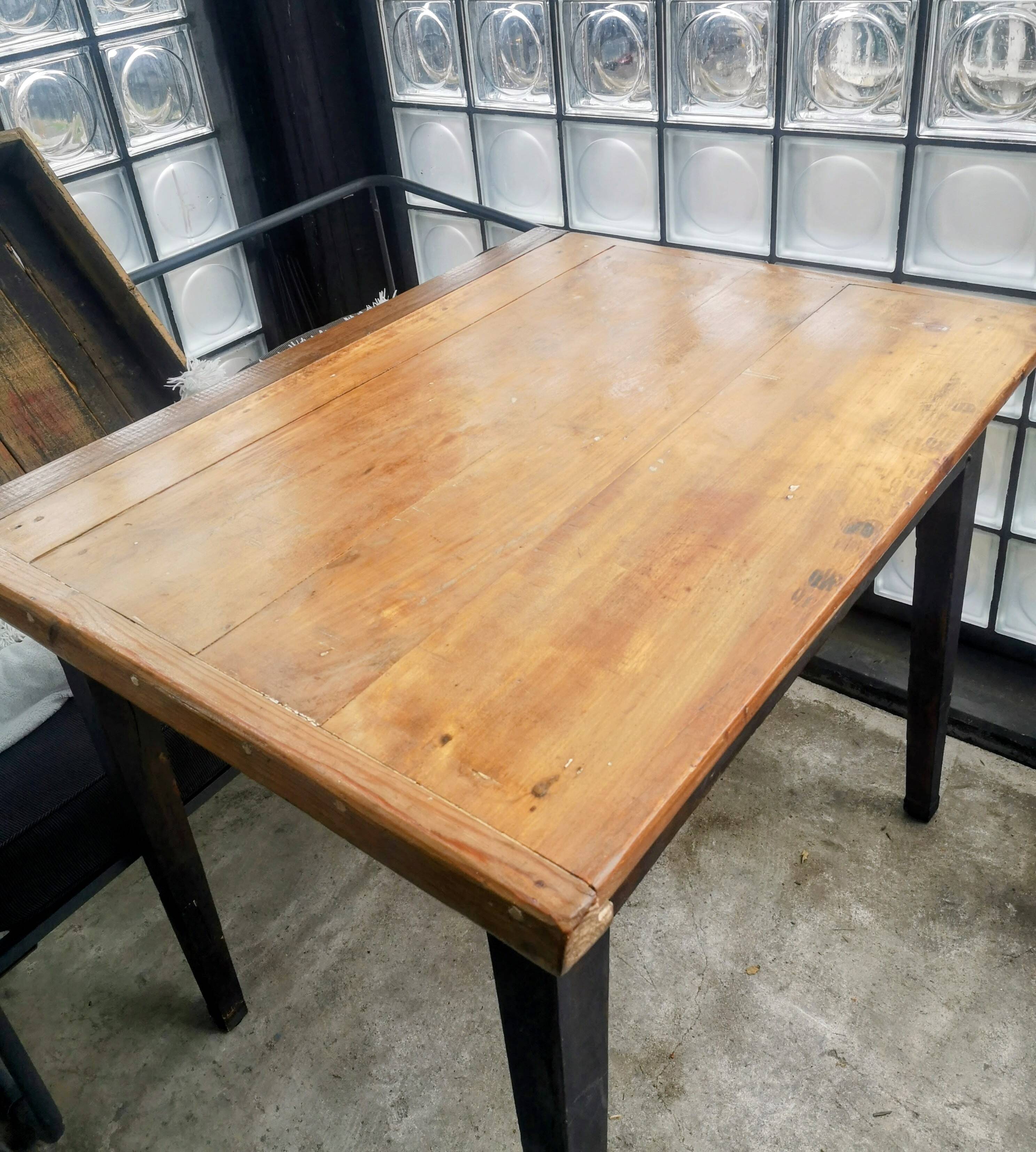 Table de ferme en bois