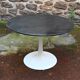 Table basse ronde a pied tulipe des années 70