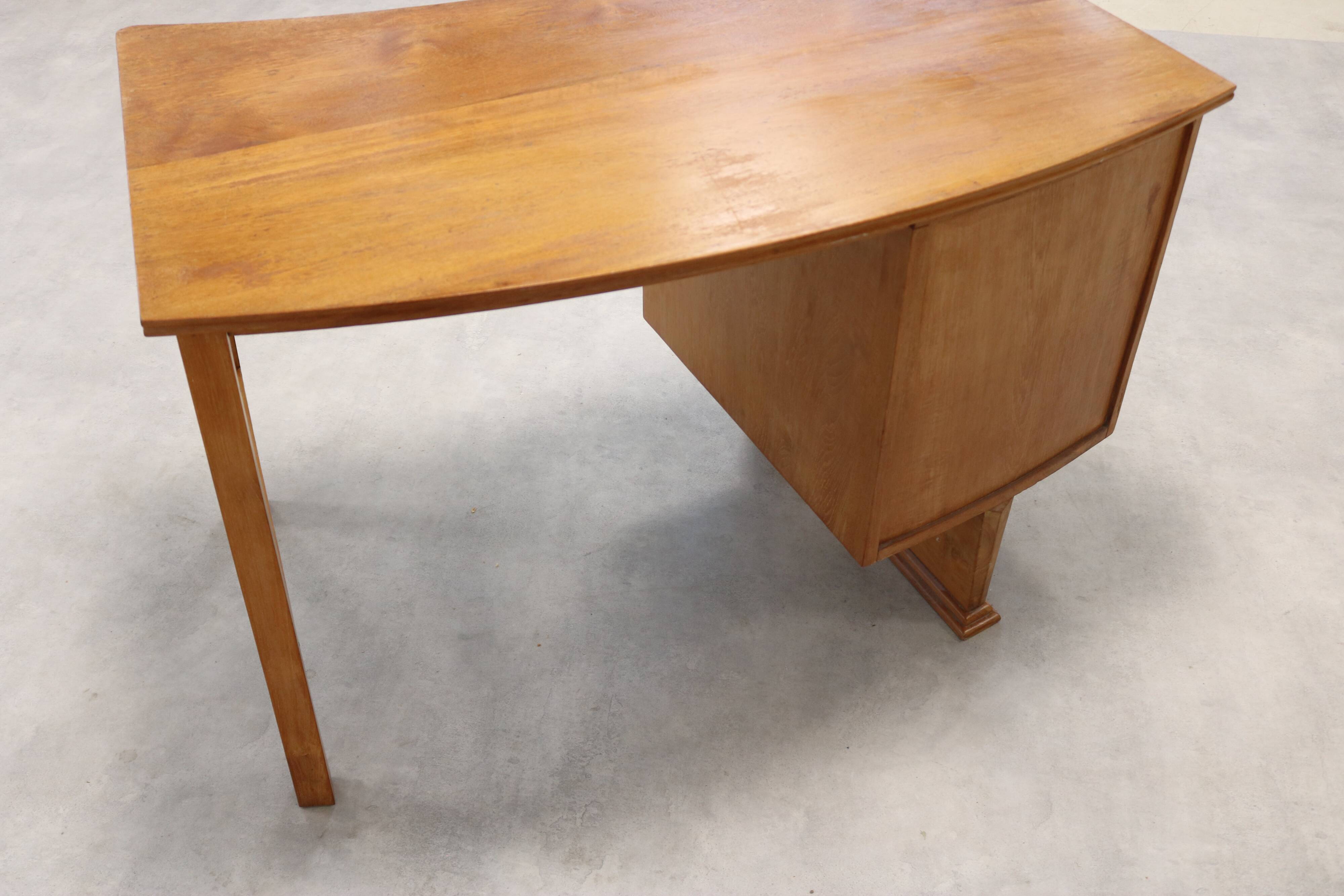 Bureau vintage | chêne | Période des années 1950 | Années 1950