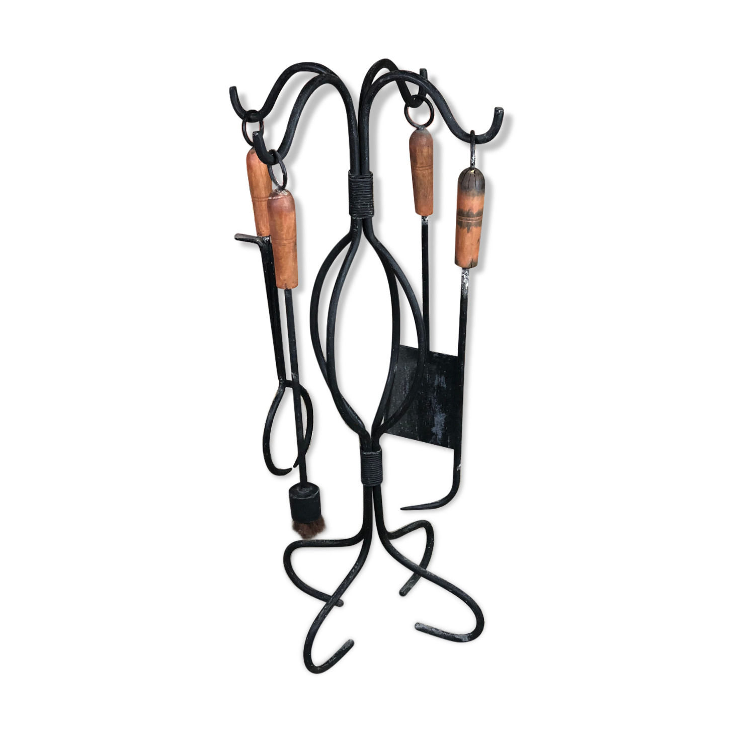 Full wrought iron fireplace servant