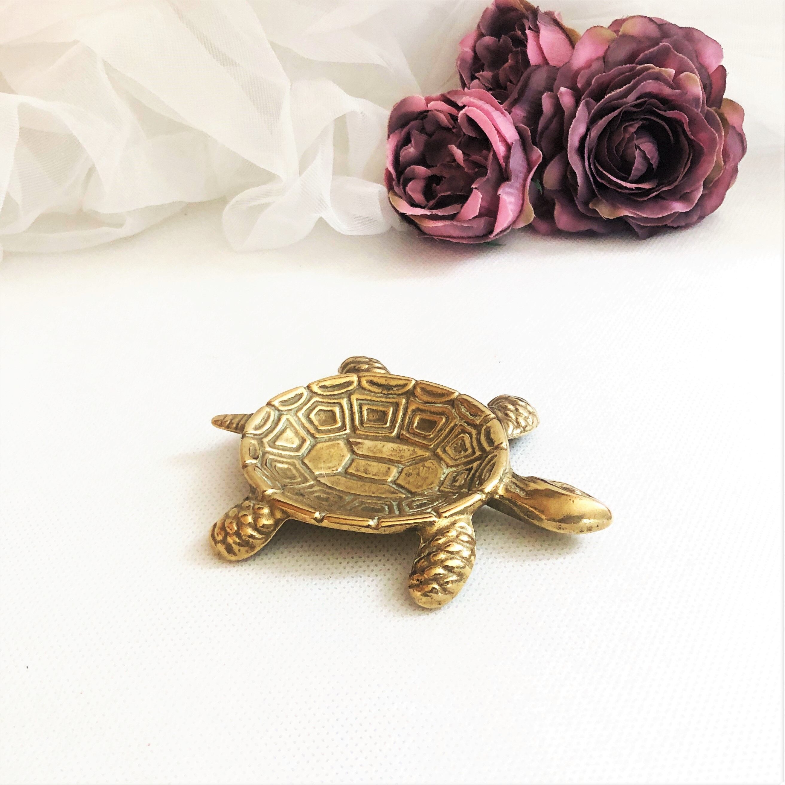 Figurine turtle gilded brass protective symbol
