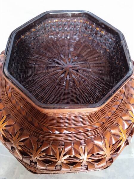 Cup / basket ikebana japan bamboo braided XXth