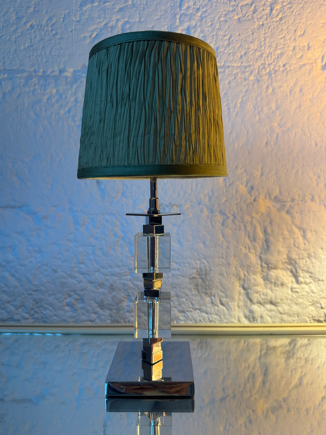 Art Deco lamp in chrome and crystal