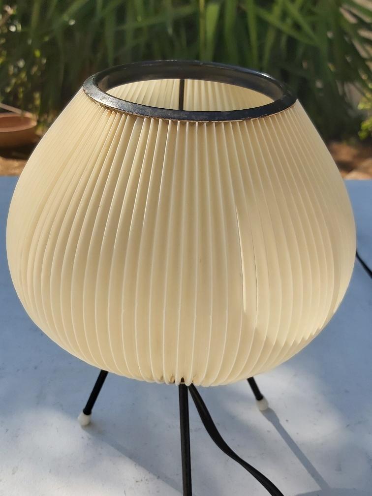 Rispal rodhoïd vintage lamp 50s