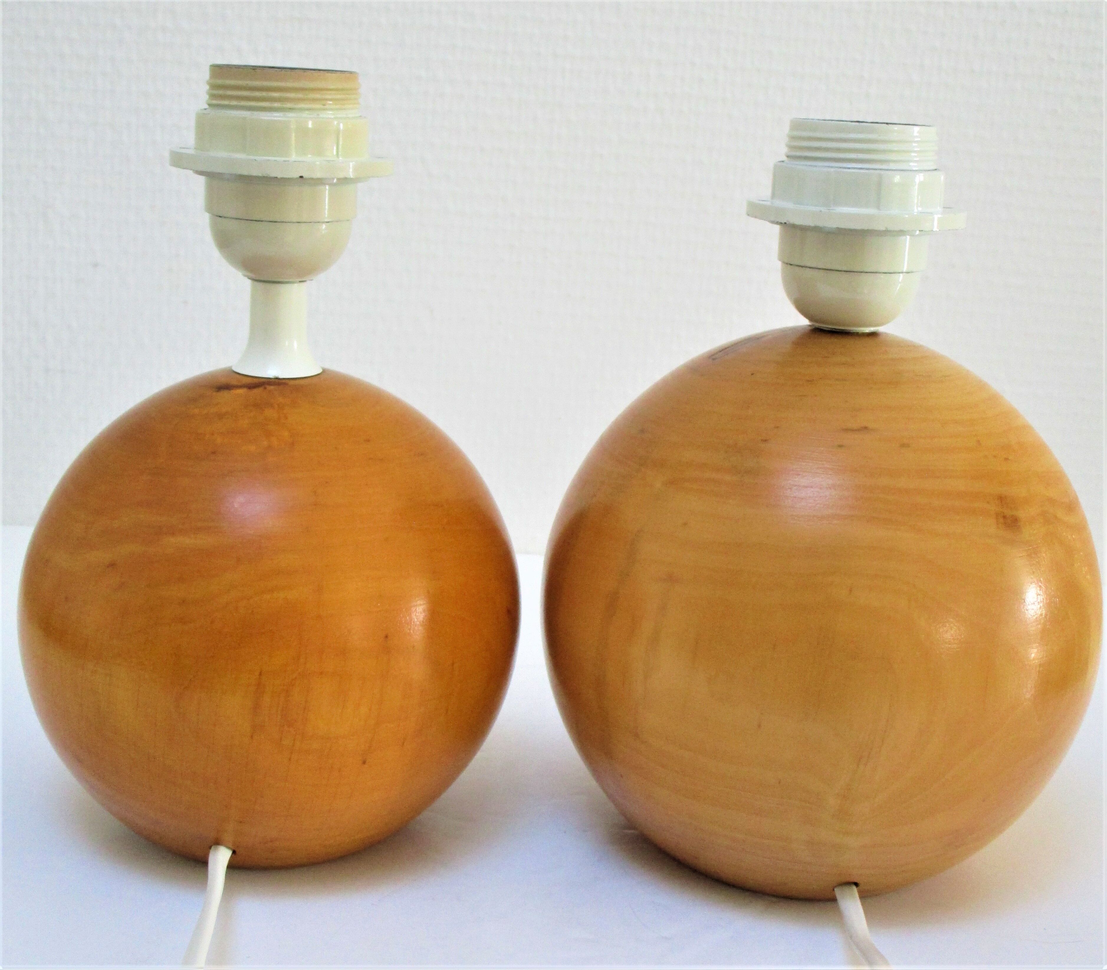 Two lamps balls solid wood By IMT italy vintage