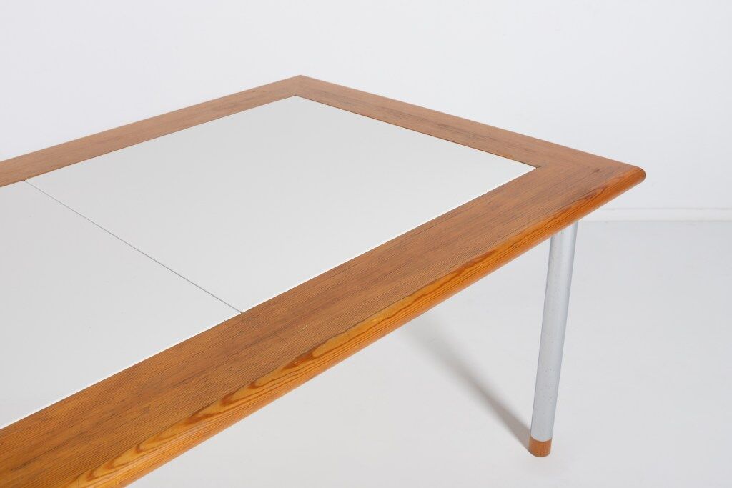Scandinavian dining table Antti Nurmesniemi, Finland 1970