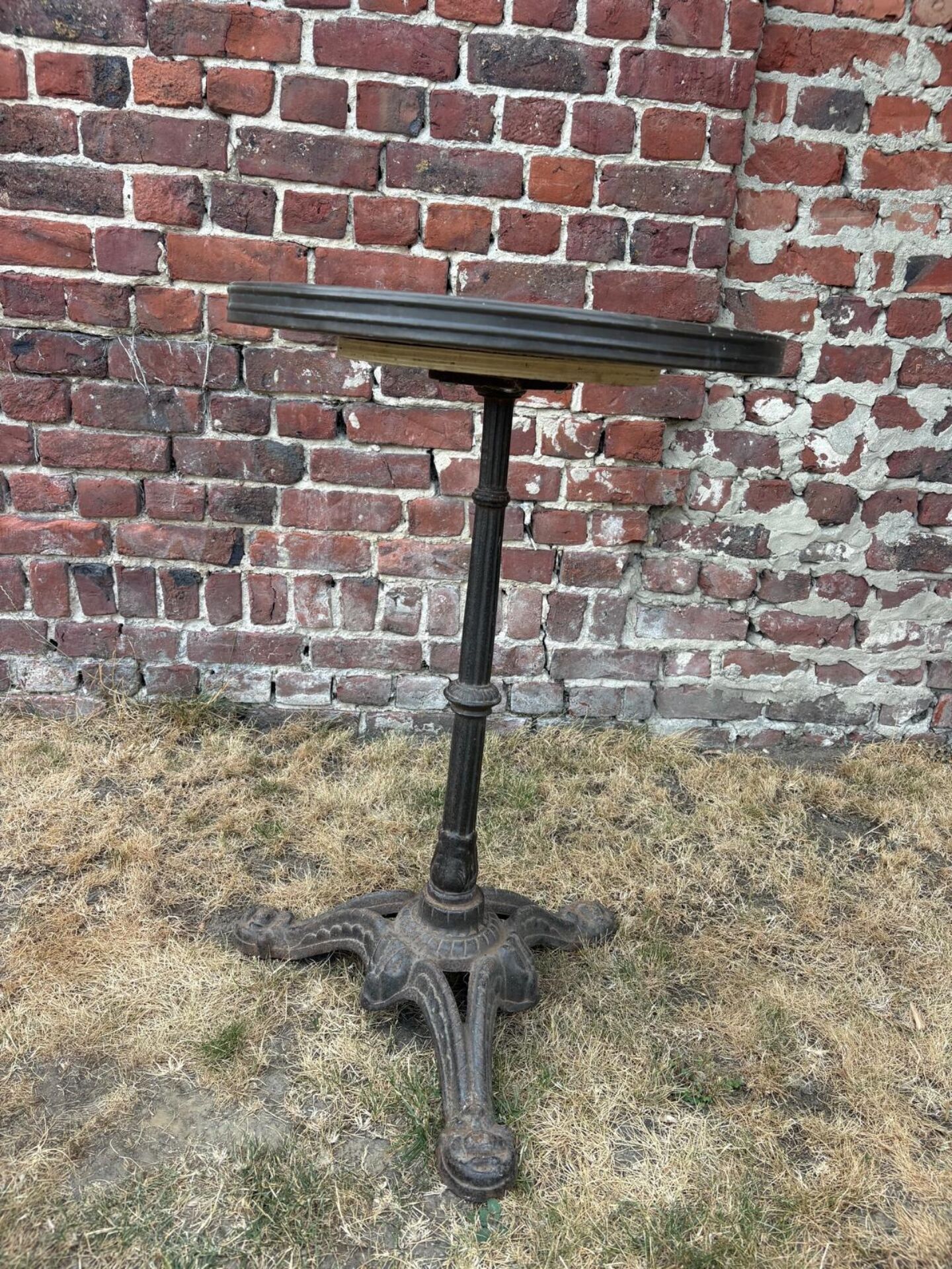 Table de bistrot ancienne