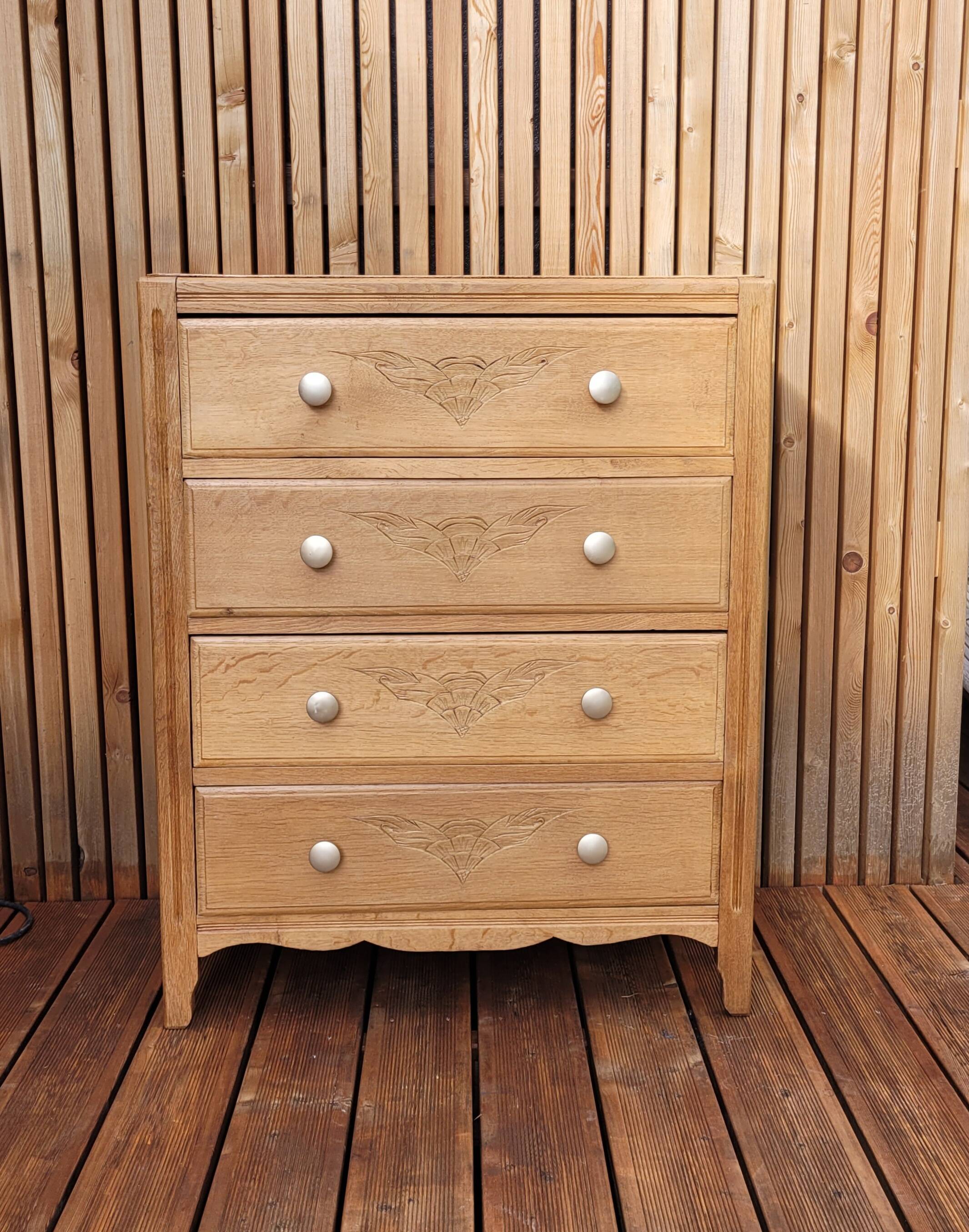 Vintage art deco chest of drawers
