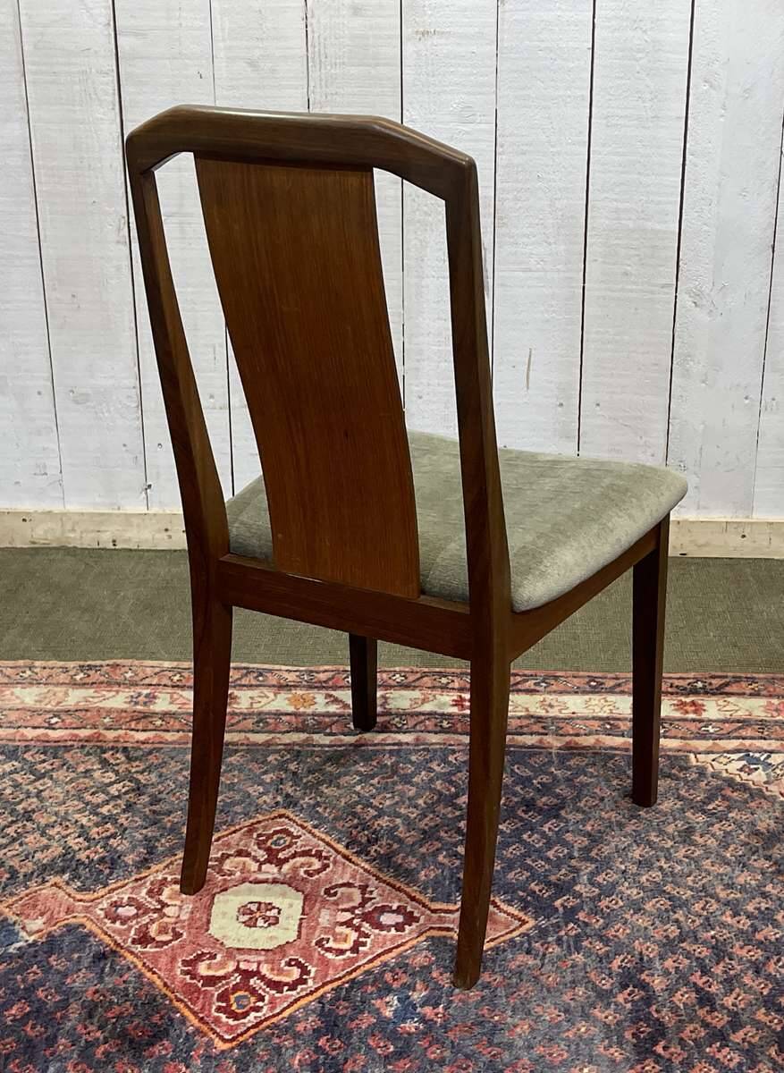 Set of 4 chairs and 2 armchairs by GPlan in teak from the 1970s