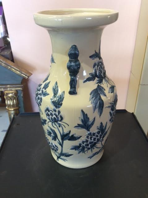 Ceramic vase