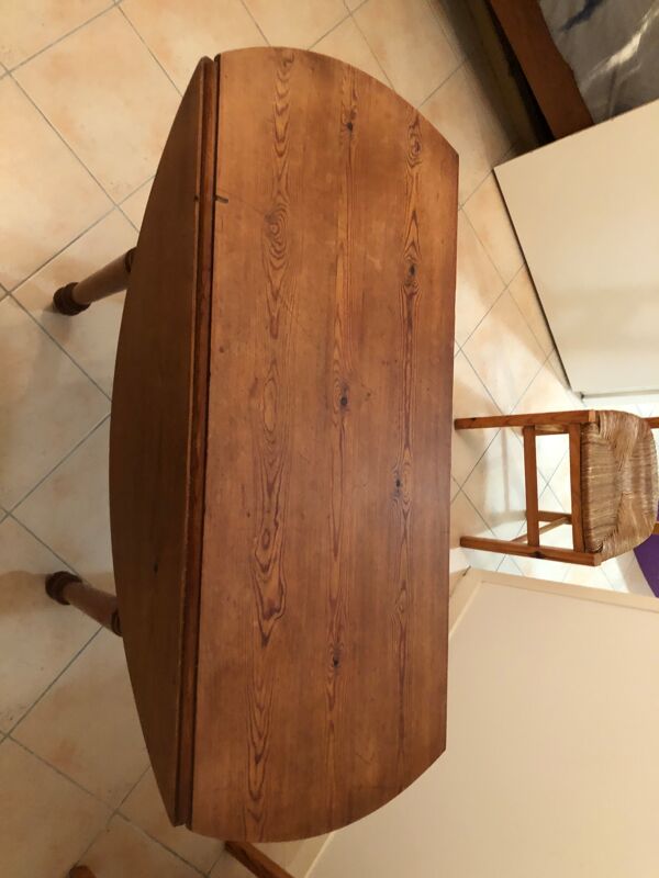Table Louis Philippe