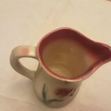 Faience barbotine creamer
