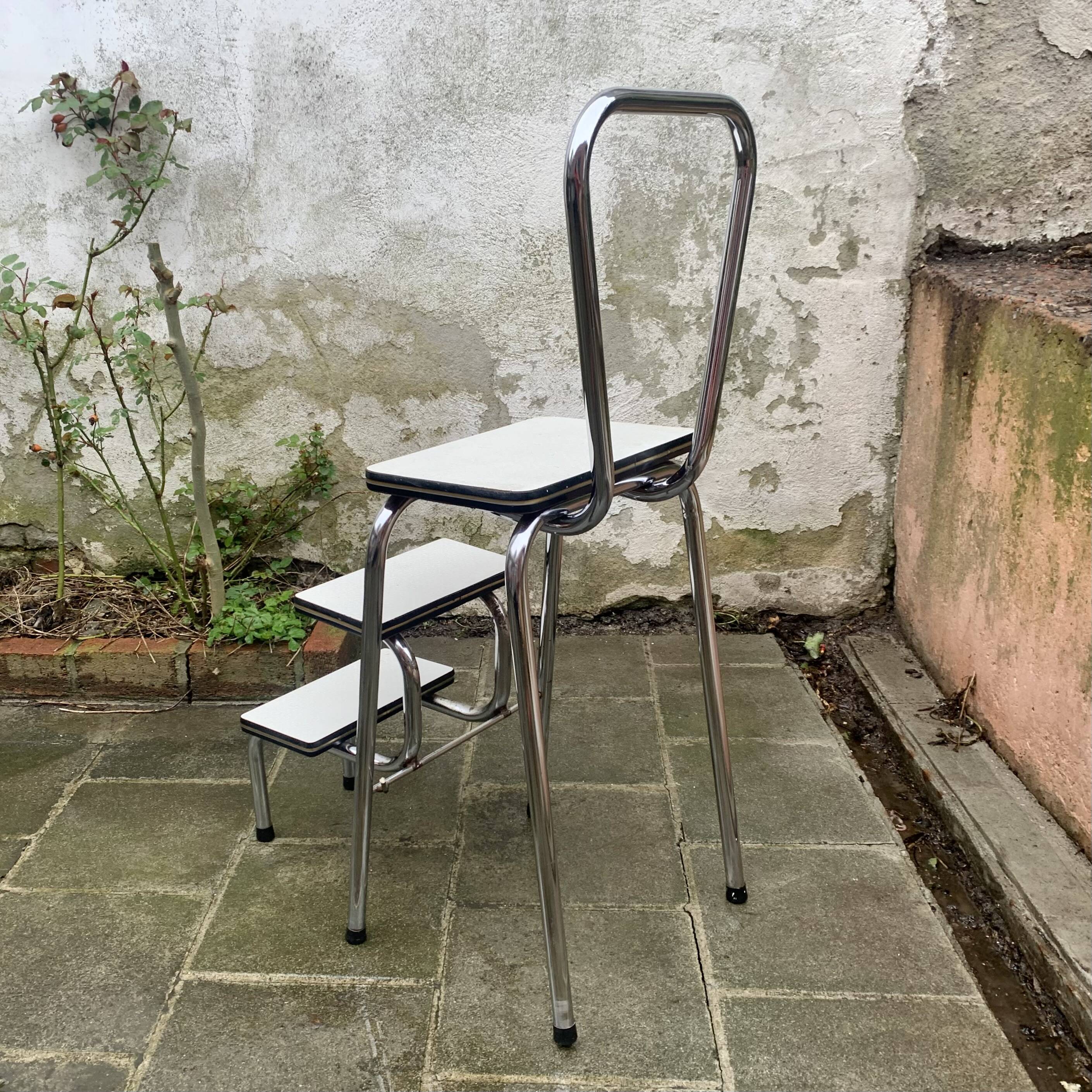 Vintage stepladder in Formica, wood and chromed metal