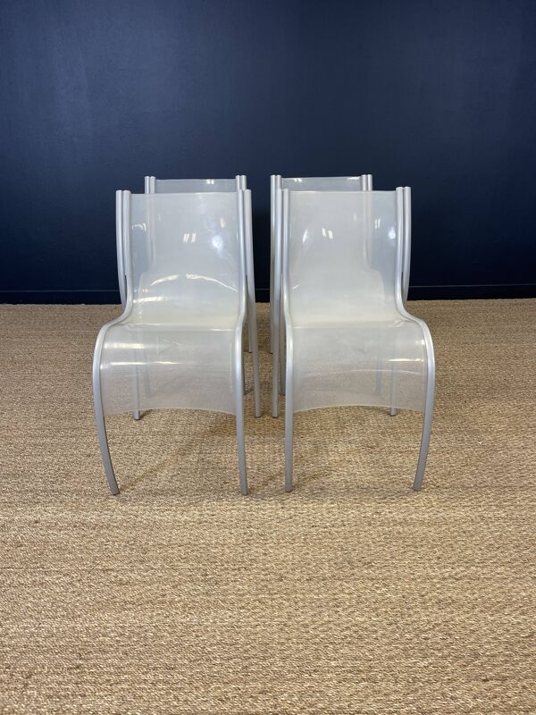 Ensemble de 4 chaises FPE par Ron Arad pour Kartell gris translucide années 2000 Italie