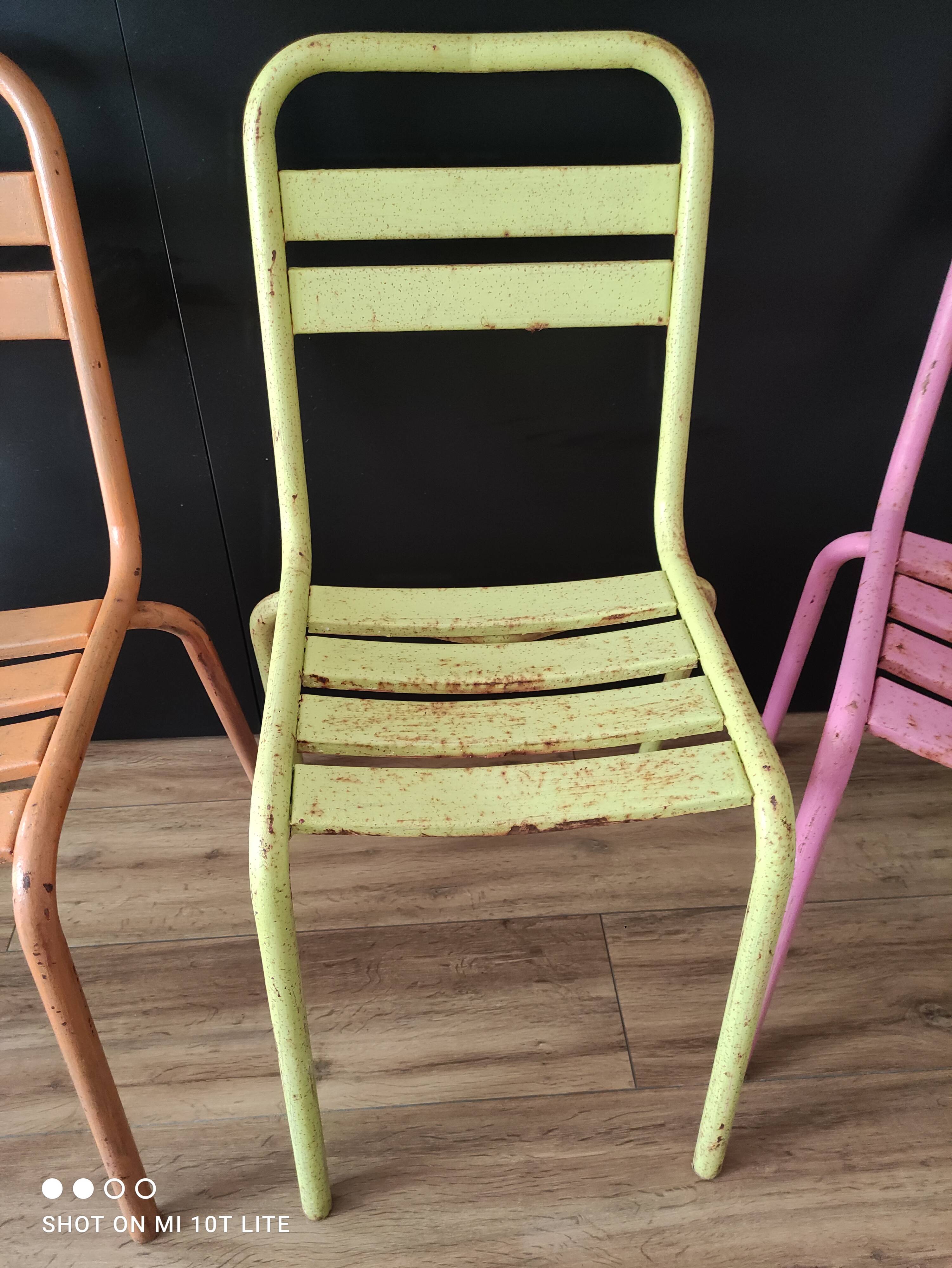 Set of 4 50s bistro chairs in rusty metal