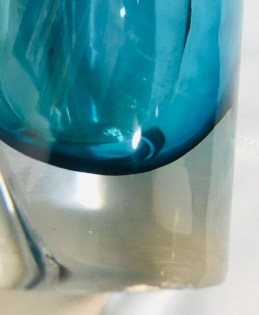 Vase kosta boda en verre violet bleu vert et transparent