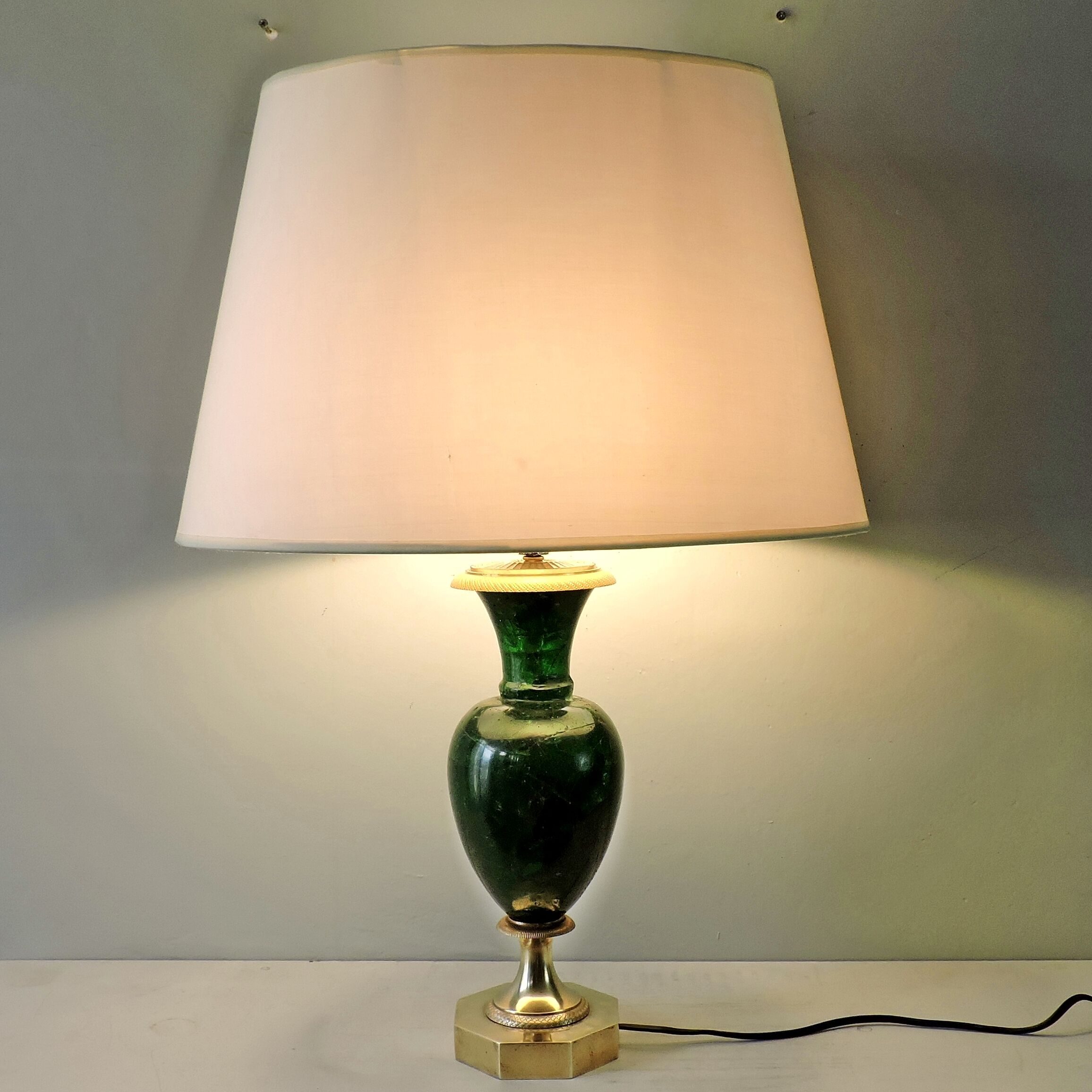 Vintage fractal resin lamp base from the 70s