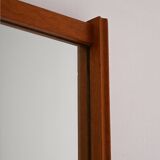 Miroir scandinave vintage en teck avec cadre rainuré