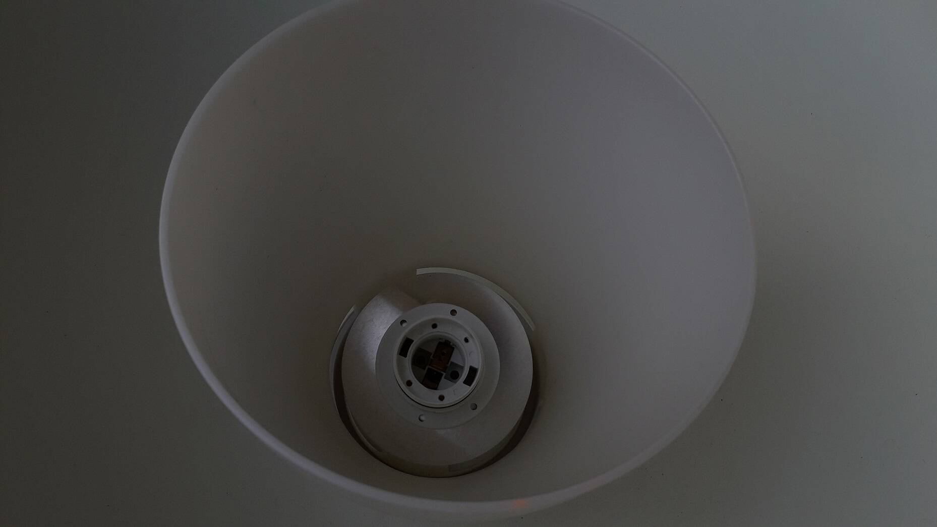 White metal suspension