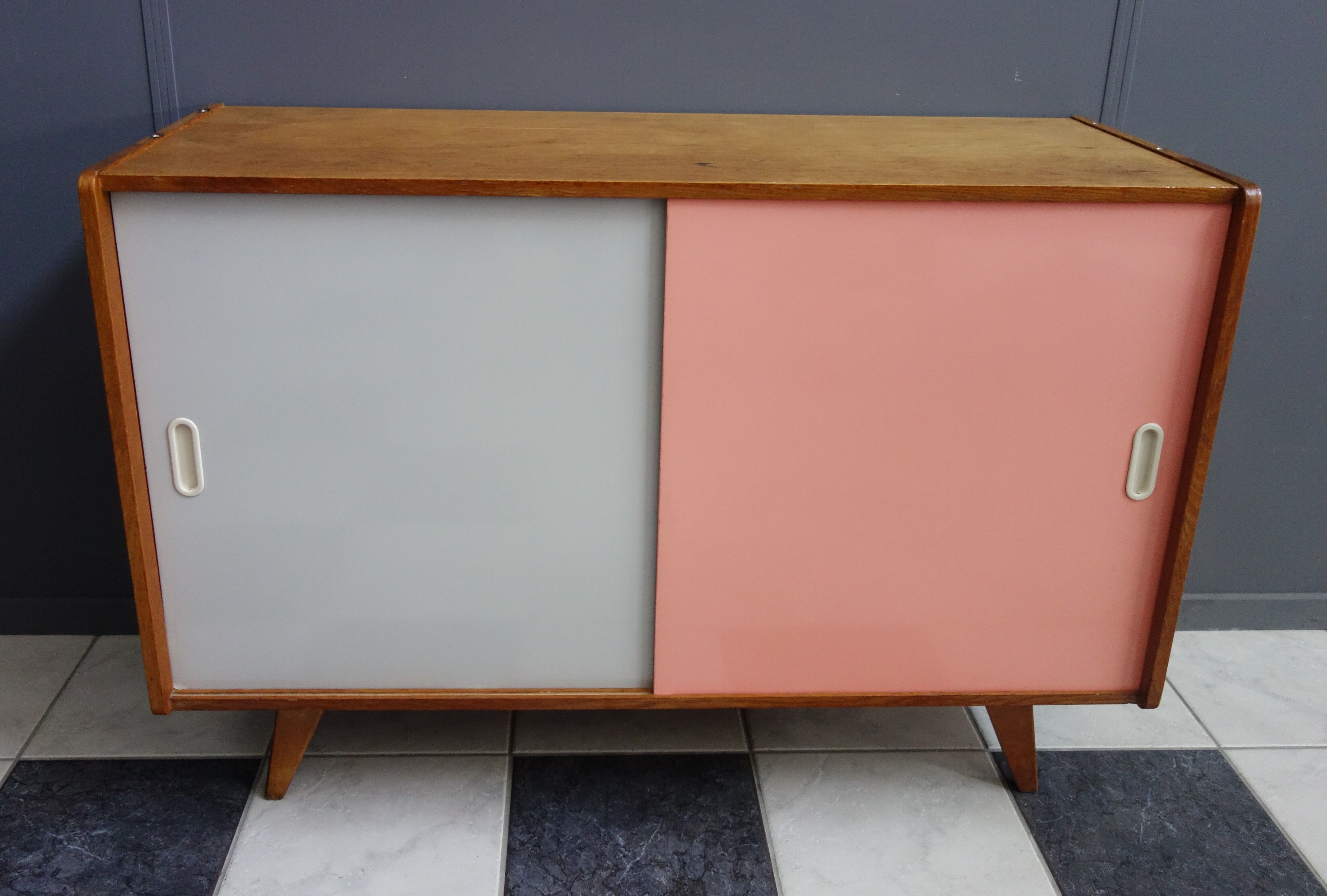 Jiri Jiroutek sideboard  in pink 1960s