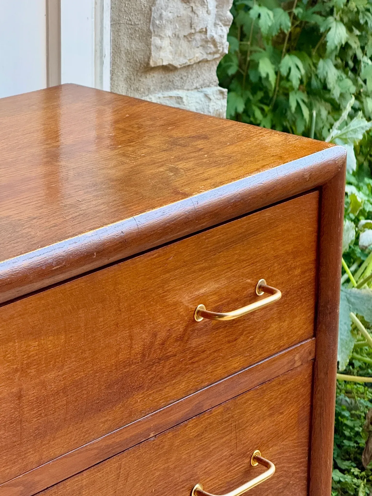 Vintage wooden chest of drawers with tapered legs - 1950s/60s