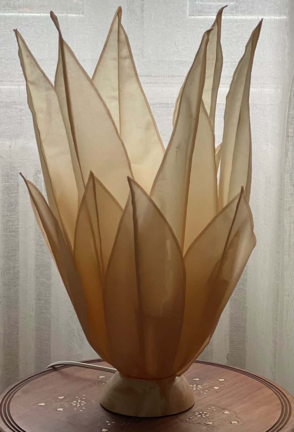 Jannalights handkerchief lamp