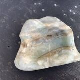 Cendrier taille dans une pierre polie verte et veines vintage