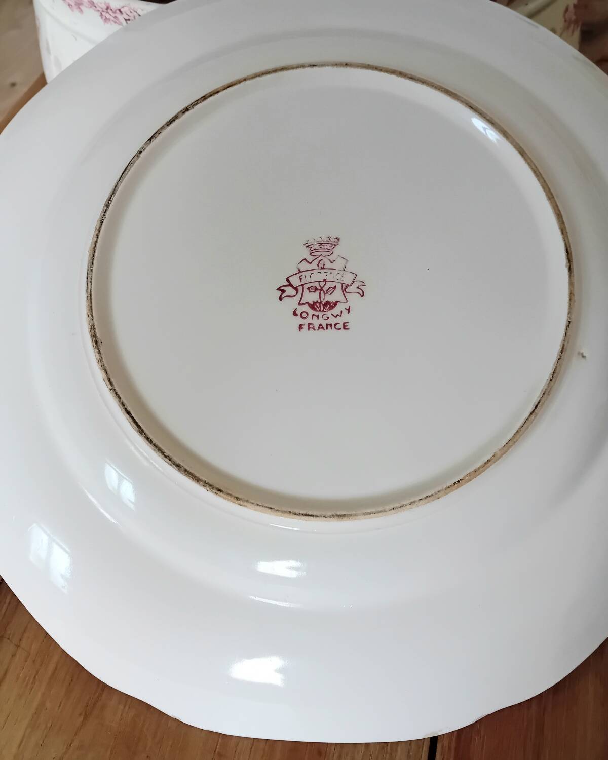 Longwy serving dish