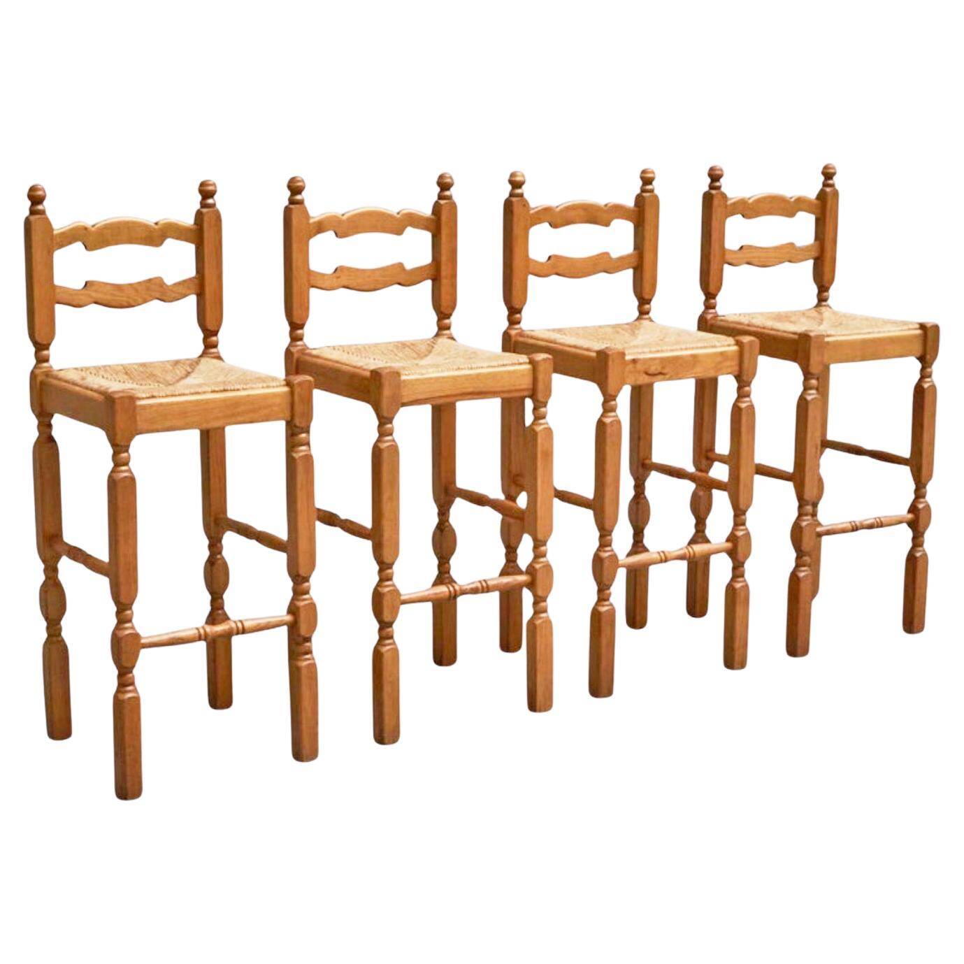 Set of 4 Razorblade bar stools in solid oak, 1960s.