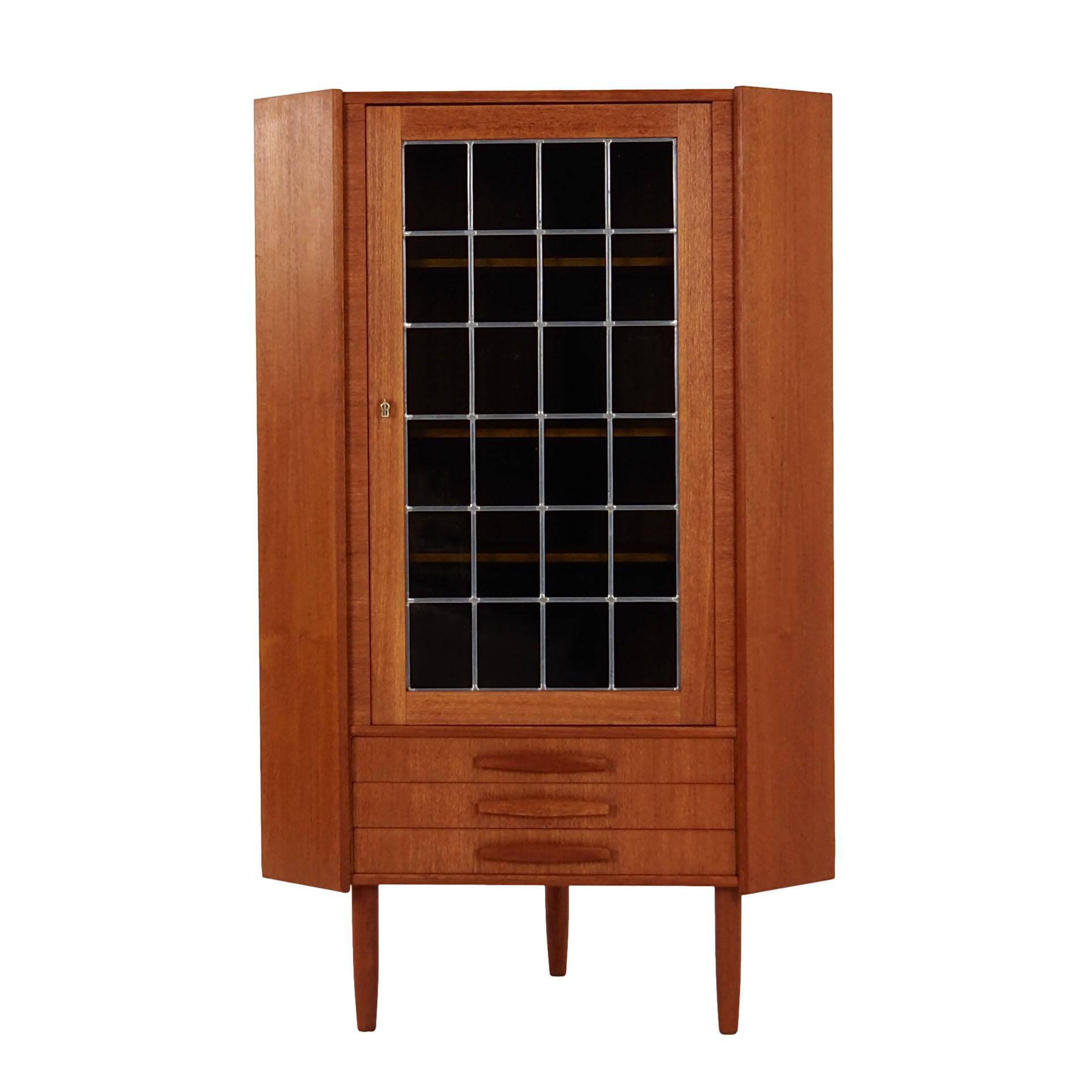 Teak corner showcase, Danish design, 1970s, production: Denmark