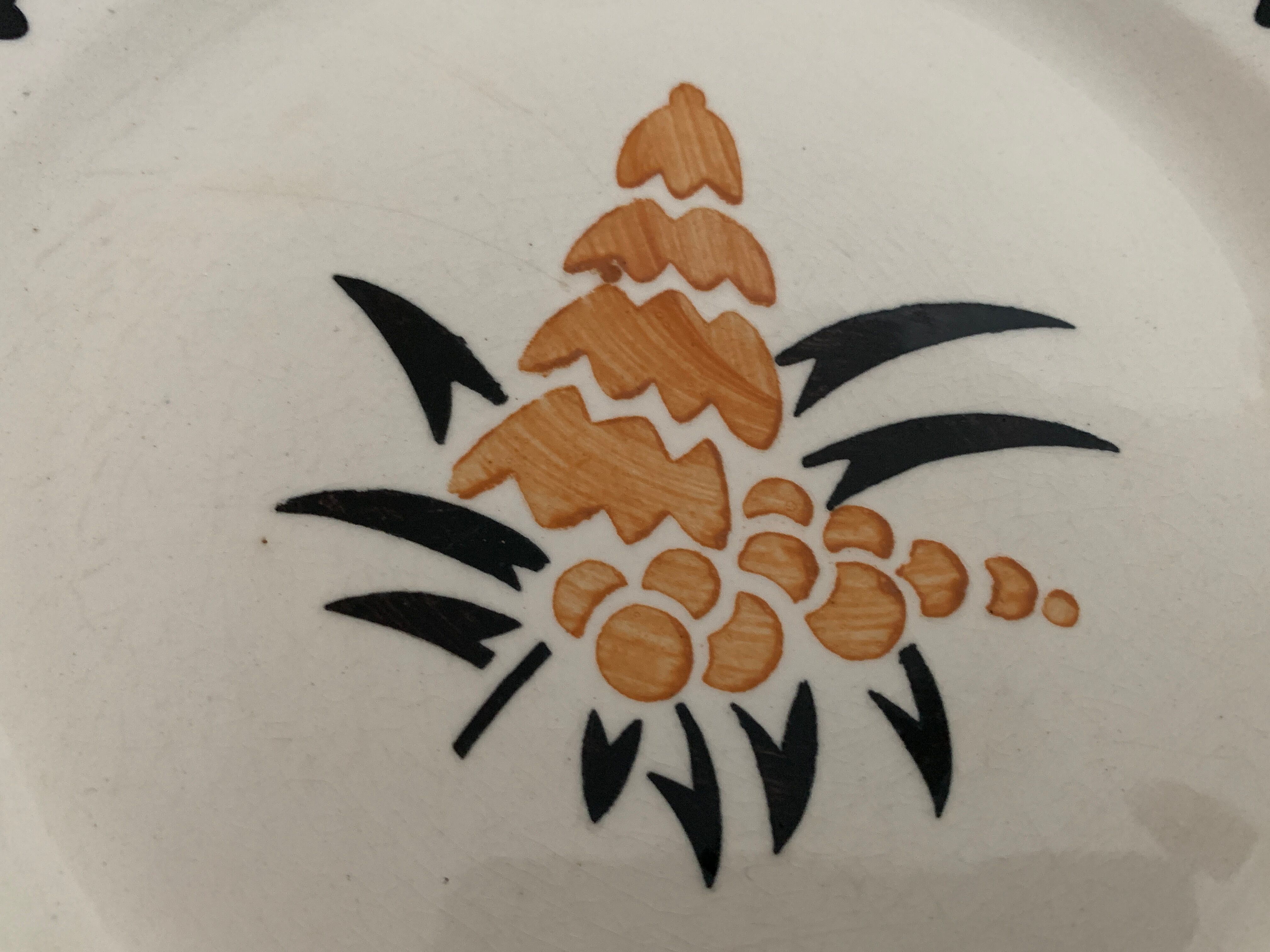7 dessert plates and one Longwy dish