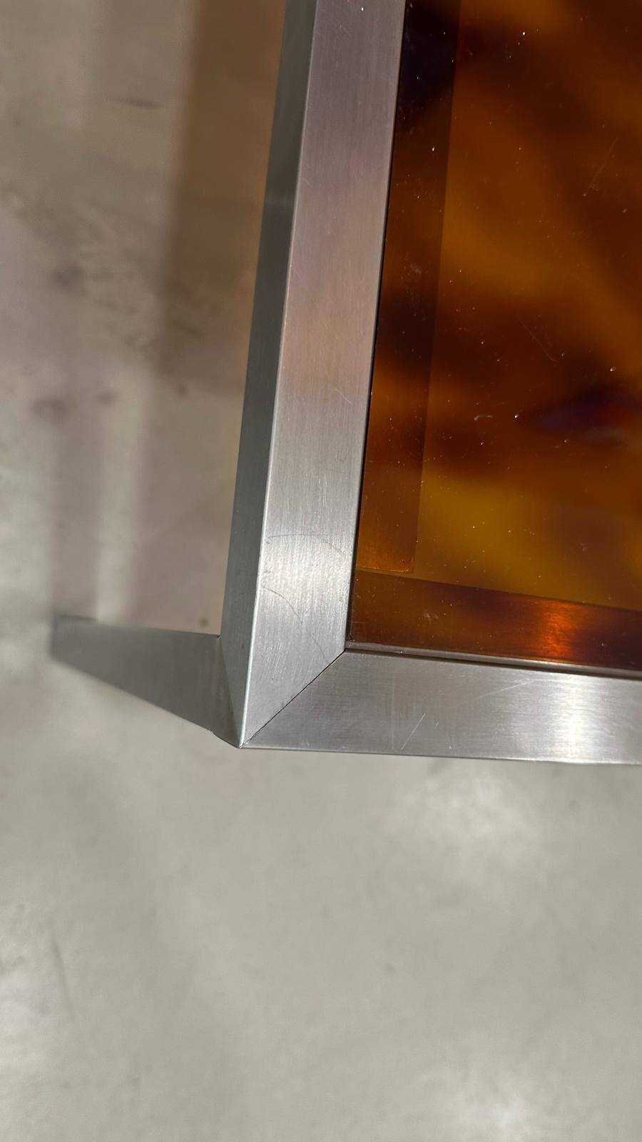 Table basse, d'appoint vintage en lucite