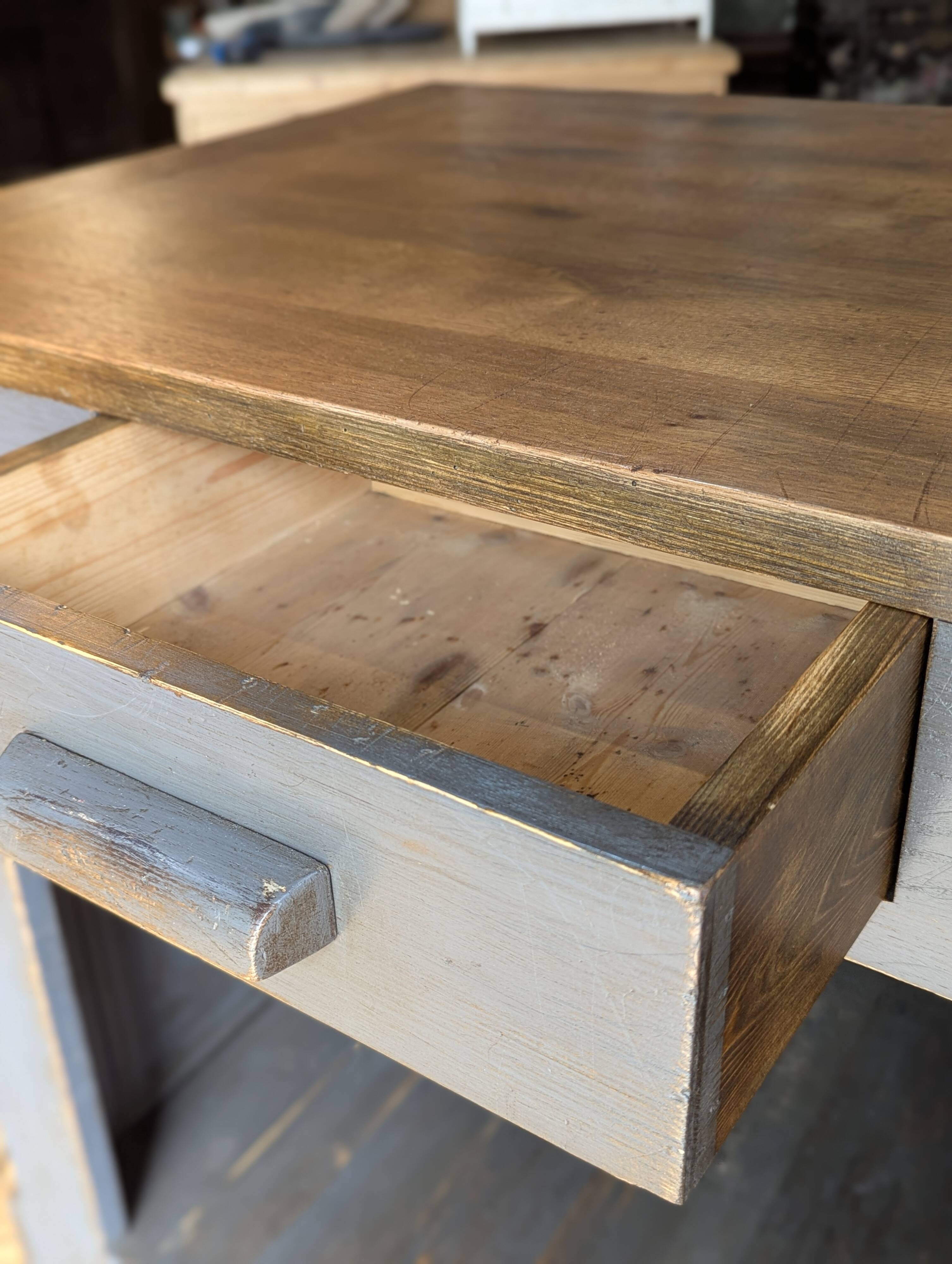 Ancien comptoir de caisse