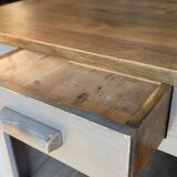 Old cash counter